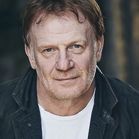 Mark Lewis Jones